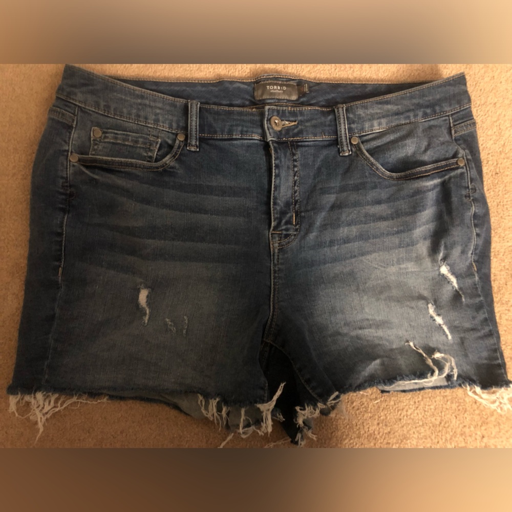 Torrid plus size 20 Mid Rise Midi - Medium Wash Jean blue denim shorts